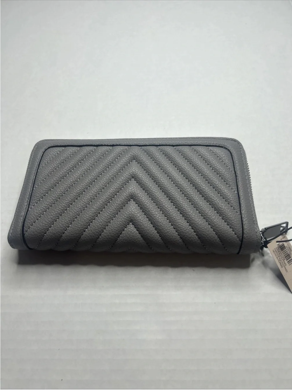 Victoria's Secret Gray Quilted Zip Wallet with Silver Logo - Picture 2 of 4